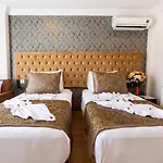 Hotel Kumru 2*