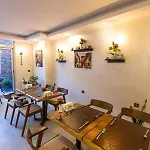 Kumru Hotel 2*