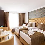 Hotel Kumru 2*
